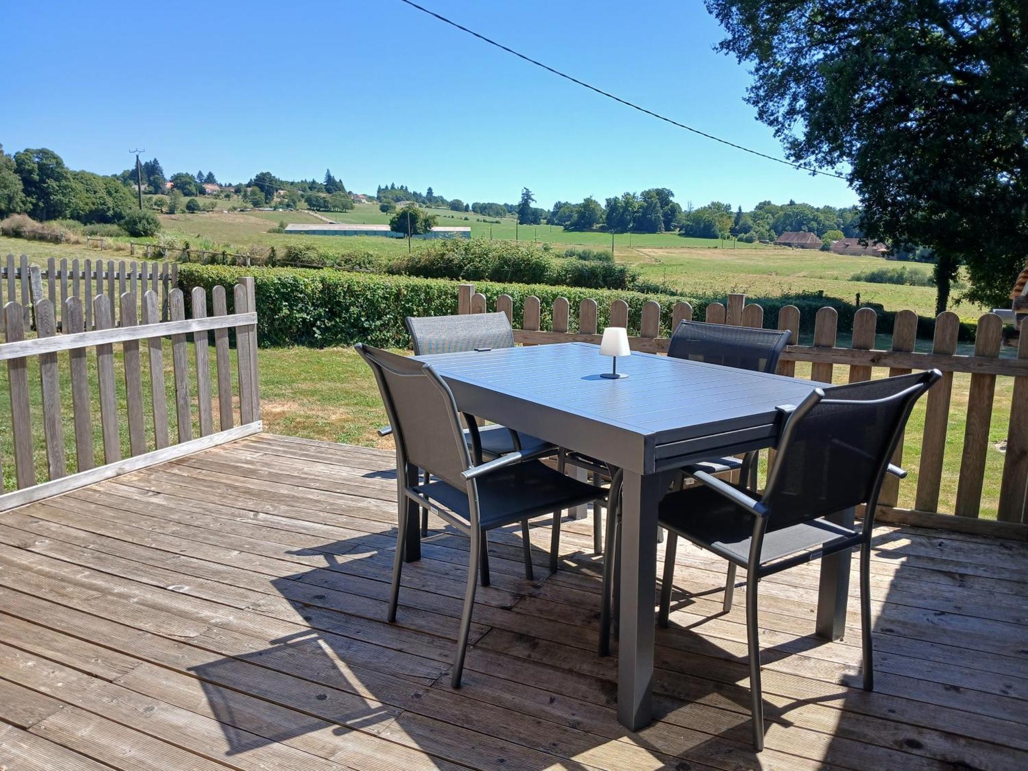 Reids Retreat Villa La Roche-l'Abeille ภายนอก รูปภาพ